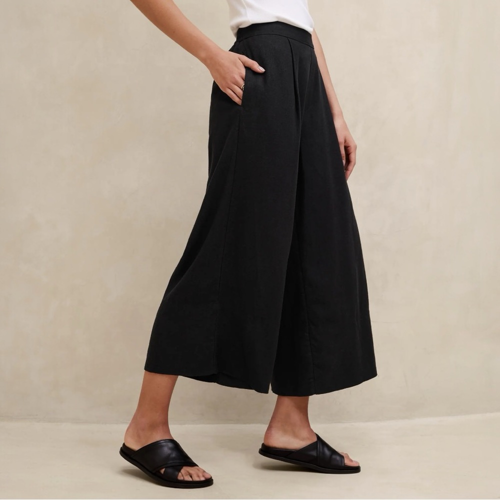 NWT Banana Republic LINEN-BLEND EASY WIDE-LEG CROP PANT - Picture 3 of 5